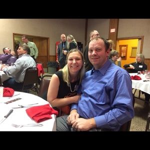 Meet your Posher, Toni